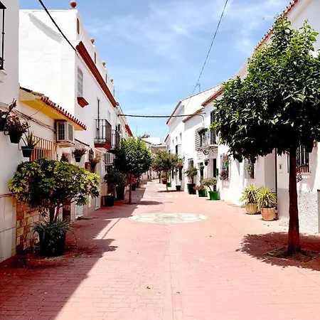 Peace And Sun In The Old Town * Estepona