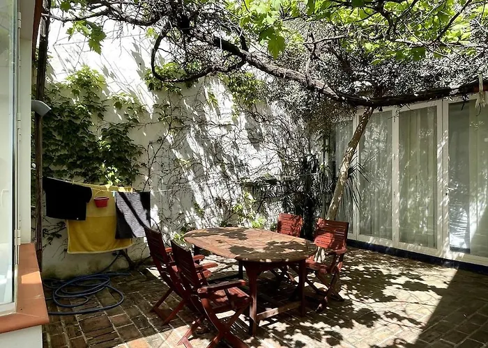 Holiday home Peace And Sun In The Old Town *